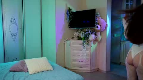 Snapshot of sugar_peasy chatting on 11/03/25, 10:10 Rikki online show from 11/03/25, 10:10