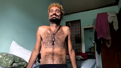 sour candy online show from 04/01/26, 02:03