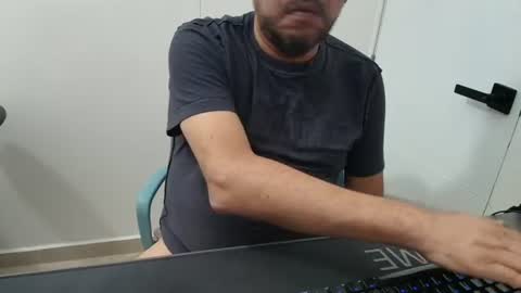 Johnny online show from 06/21/26, 08:44