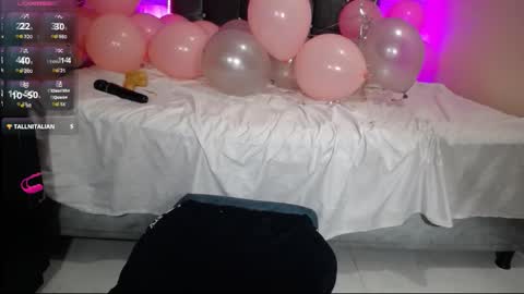 kira online show from 02/26/26, 04:39