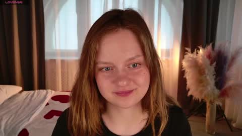 Snapshot of sugarstrawberry chatting on 04/16/26, 01:01 sugarstrawberry online show from 04/16/26, 01:01