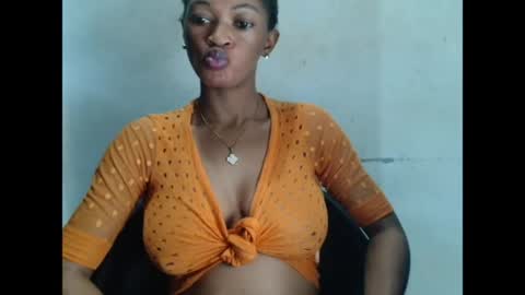 Snapshot of sugarxpussy chatting on 05/03/26, 08:20 sugarxpussy online show from 05/03/26, 08:20