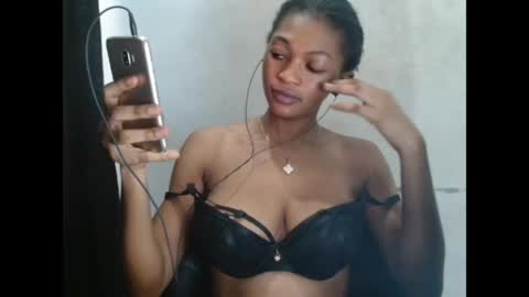 Snapshot of sugarxpussy chatting on 05/04/26, 10:11 sugarxpussy online show from 05/04/26, 10:11