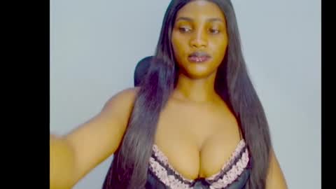 Snapshot of sugax_cuntwetxx chatting on 11/14/25, 09:19 Ivy online show from 11/14/25, 09:19