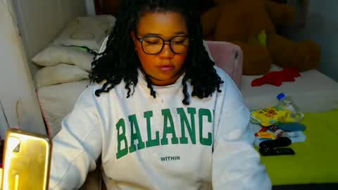 Snapshot of suggarbaby1 chatting on 12/26/24, 05:37 Cami Back in 2 hours online show from 12/26/24, 05:37