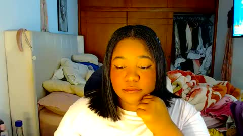 Snapshot of suggarbaby1 chatting on 09/10/25, 05:07 Cami Back in 2 hours online show from 09/10/25, 05:07