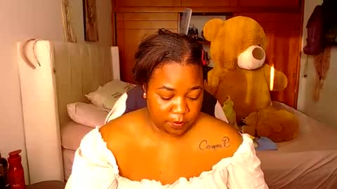 Snapshot of suggarbaby1 chatting on 02/28/26, 11:44 Cami Back in 2 hours online show from 02/28/26, 11:44