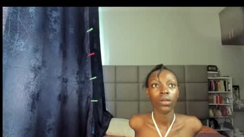 Snapshot of suhaila_suu chatting on 01/29/25, 11:51 suhaila_suu online show from 01/29/25, 11:51
