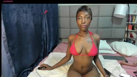 Snapshot of suhaila_suu chatting on 03/03/25, 12:04 suhaila_suu online show from 03/03/25, 12:04