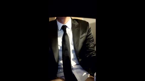 Snapshot of suitfetishez chatting on 06/08/26, 04:24 suitfetishez online show from 06/08/26, 04:24