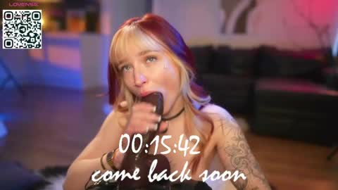 Lika ginger  Jessy blond   online show from 05/19/26, 03:57