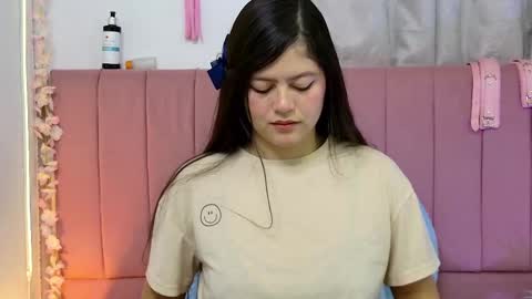 Snapshot of sukilove18 chatting on 10/08/25, 11:24 sukilove18 online show from 10/08/25, 11:24