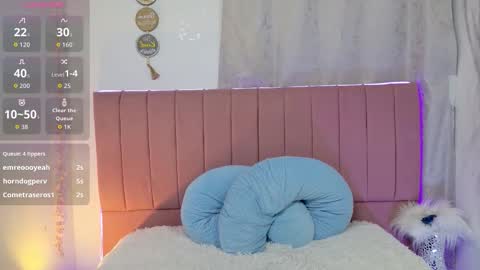 Snapshot of sukilove18 chatting on 11/28/25, 10:23 sukilove18 online show from 11/28/25, 10:23