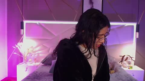 SUKI online show from 03/31/26, 11:21