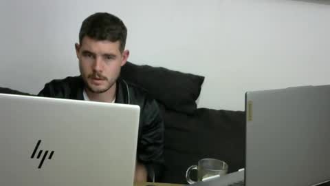 The Sultan online show from 09/15/25, 03:39