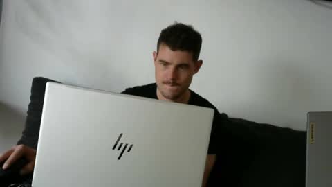 The Sultan online show from 09/21/25, 05:03