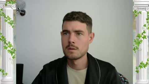 The Sultan online show from 12/19/25, 04:03