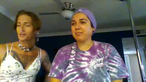 sultry_sapphire online show from 06/04/26, 09:54