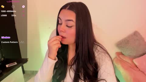 Snapshot of sumersunsett chatting on 02/04/26, 08:58 sumersunsett online show from 02/04/26, 08:58