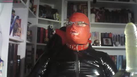 Sumisolatex online show from 10/25/25, 06:57