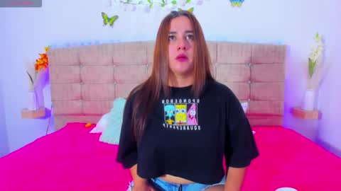 summer_girls01 online show from 02/26/26, 11:37