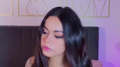 OnlyFans summer holiday online show from 03/17/26, 05:44