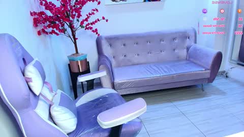 summer_miller online show from 11/05/25, 11:21