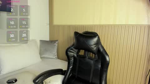 Summer online show from 10/30/25, 01:34