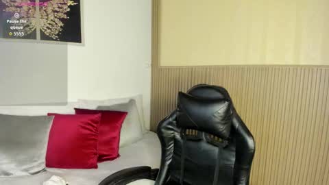 Summer online show from 11/27/25, 11:45