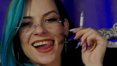 Snapshot of summer_quinn_ chatting on 12/30/24, 11:48 Deea online show from 12/30/24, 11:48