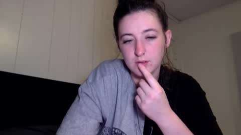 Snapshot of summerlee9 chatting on 05/20/26, 10:16 summerlee9 online show from 05/20/26, 10:16