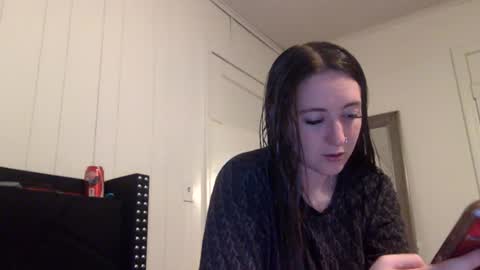Snapshot of summerlee9 chatting on 06/16/26, 05:37 summerlee9 online show from 06/16/26, 05:37