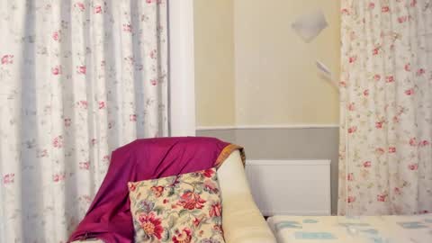 Snapshot of summerliza chatting on 01/09/25, 07:08 summerliza online show from 01/09/25, 07:08