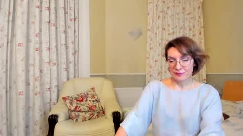 Snapshot of summerliza chatting on 01/26/25, 10:46 summerliza online show from 01/26/25, 10:46