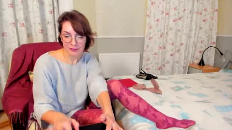 Snapshot of summerliza chatting on 01/27/25, 11:43 summerliza online show from 01/27/25, 11:43