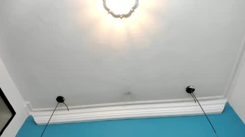 Snapshot of summerprints chatting on 12/14/24, 03:47 Summer online show from 12/14/24, 03:47