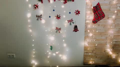 Snapshot of sun_lovely chatting on 12/30/24, 09:08 Alexi online show from 12/30/24, 09:08