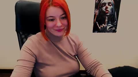 Snapshot of sun_lovely chatting on 03/08/25, 10:02 Alexi online show from 03/08/25, 10:02