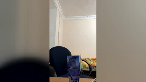 Olivia online show from 02/12/26, 06:03