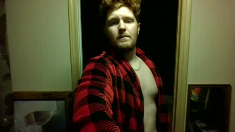 Snapshot of sunburnt43 chatting on 06/15/26, 01:41 sunburnt43 online show from 06/15/26, 01:41