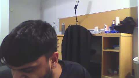 Snapshot of sundoog chatting on 03/03/25, 02:04 Sundoog online show from 03/03/25, 02:04