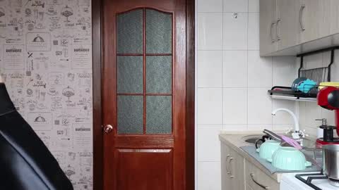 Snapshot of sunflower0907 chatting on 12/16/24, 08:52 Tina. Im topless model online show from 12/16/24, 08:52