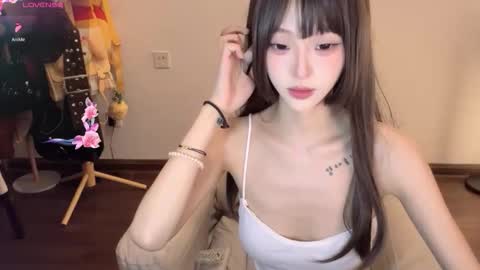 Snapshot of sunflowerbbb chatting on 11/24/25, 07:08 coco online show from 11/24/25, 07:08