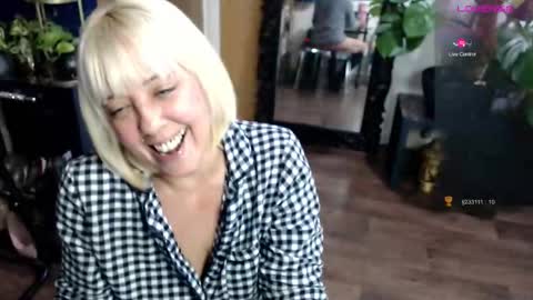 Sunni Knight online show from 01/12/26, 02:17