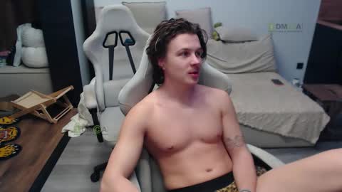 Alice and Sergey online show from 03/26/26, 05:18