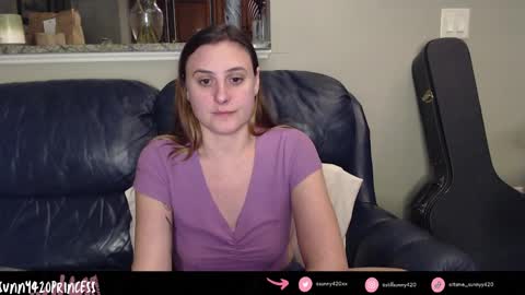 Snapshot of sunny420princess chatting on 12/19/24, 01:28 Sunny420 online show from 12/19/24, 01:28