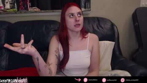 Snapshot of sunny420princess chatting on 03/07/25, 04:02 Sunny420 online show from 03/07/25, 04:02