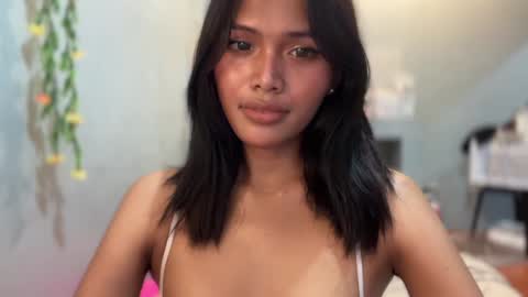 Snapshot of sunny_angelx chatting on 01/02/25, 02:35 ANGEL-DONT FORGET TO THUMBS UP AND FOLLOW online show from 01/02/25, 02:35