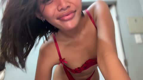 Snapshot of sunny_angelx chatting on 01/25/25, 10:29 ANGEL-DONT FORGET TO THUMBS UP AND FOLLOW online show from 01/25/25, 10:29