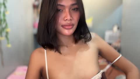 Snapshot of sunny_angelx chatting on 02/03/25, 09:29 ANGEL-DONT FORGET TO THUMBS UP AND FOLLOW online show from 02/03/25, 09:29